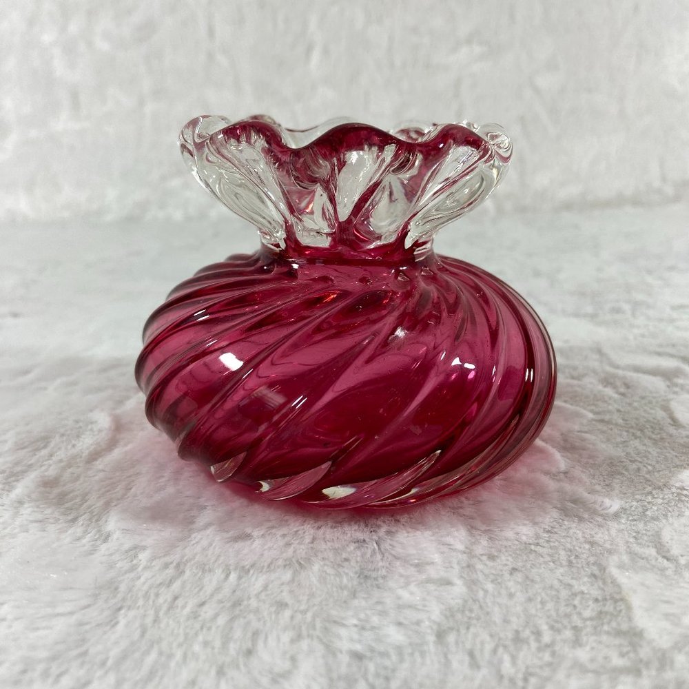 Vintage Hand Blown Art Glass bud vase candle stick swirls ruffle top edges